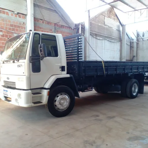 FORD CARGO 1517e mod.2011. R$139.000