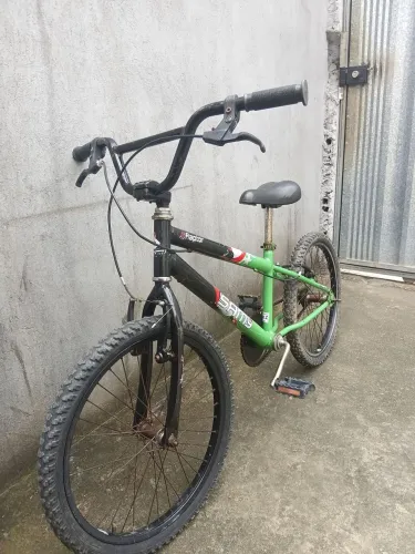 Bicicleta aro 20