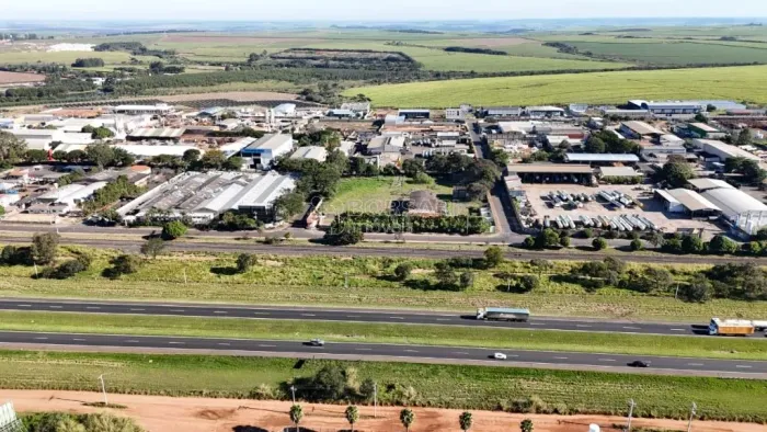 Área industrial à venda em Ibaté