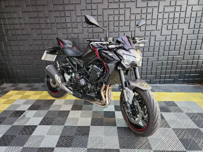 Z900 . PRETA 2023/2023