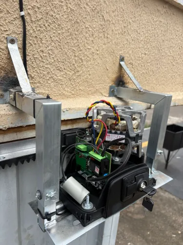 Motor de portão Rossi