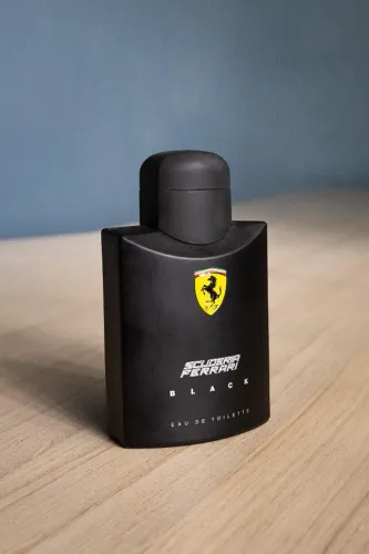 Perfume Ferrari Black