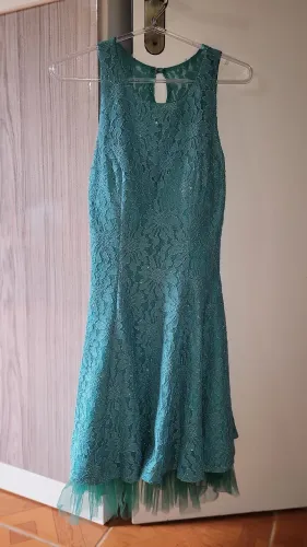 Vestido de Festa Verde Petróleo com Brilho, Renda e Tule - Veste 36