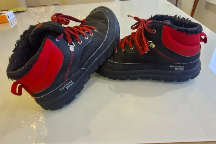Bota para inverno, frio e neve. Impermeável