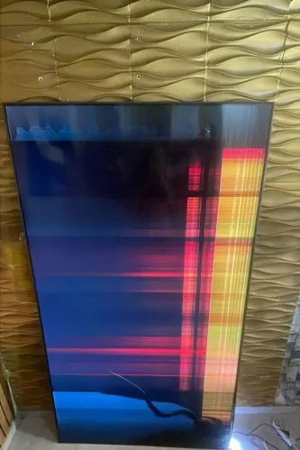 Tv Samsung 85 polegadas, display quebrado