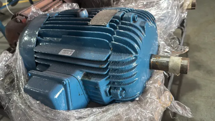 Motor elétrico seminovo