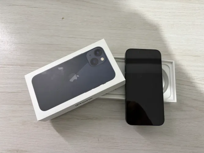 iPhone 13 