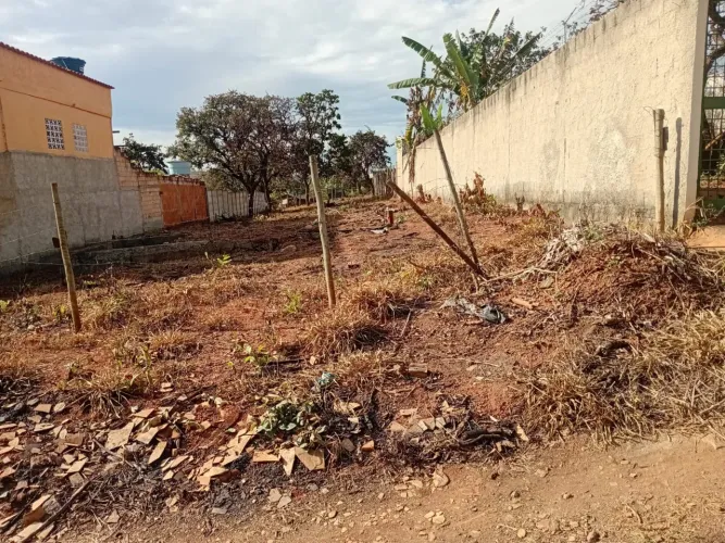 Lote plano oportunidade grande!
