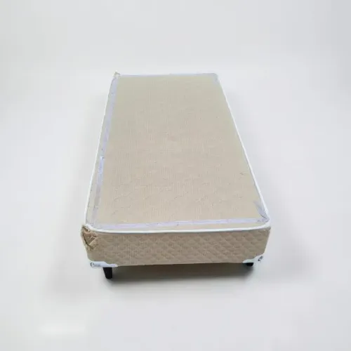 Base de cama de solteiro, com auxiliar.