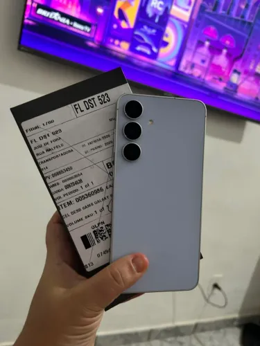 Samsung S25FE 
