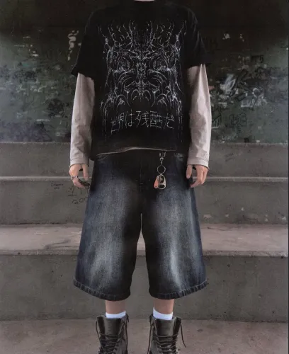 Camiseta Tribal Preta Cruel