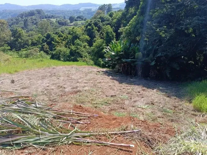 Terreno 500m2 no trevo de Chapeco
