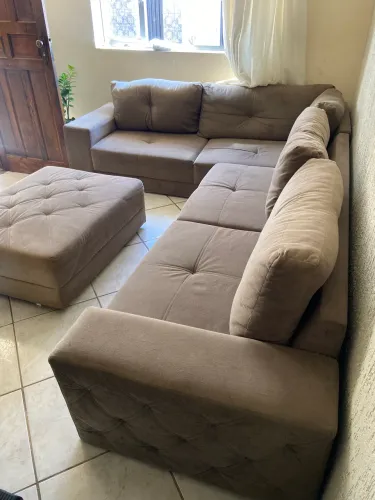 Sofá com puff