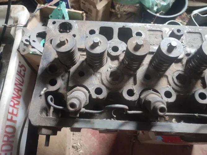 Cabeçote MB 352 ano 83