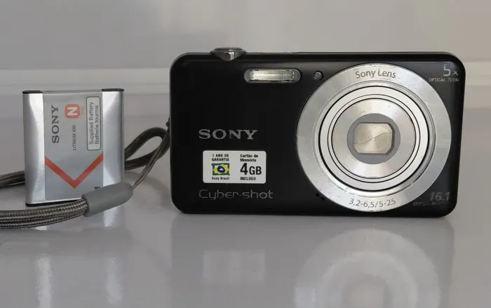 Camera digital Sony Cyber-shot DSC W710 - 16.1MP (FRETE GRATIS)