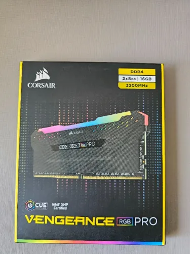 Memória RAM DDR4 Corsair Vengeance 16 GB (2x8GB) 3200mhz CL14 (Samsung B-Die)