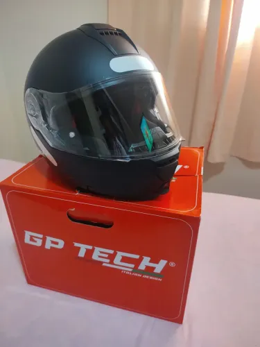 Capacete + Jaqueta 