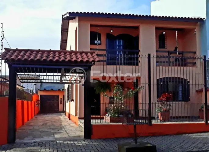 Casa à venda Rua Olegário Dias Maciel, Espírito Santo - Porto Alegre