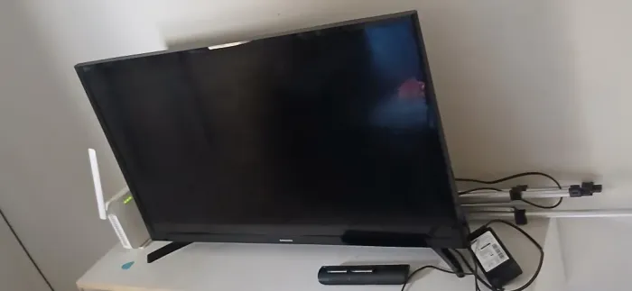 TV Samsung UN32J4300AG