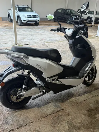 Moto elétrica 
