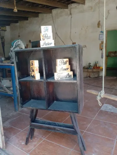 Móveis e decoração