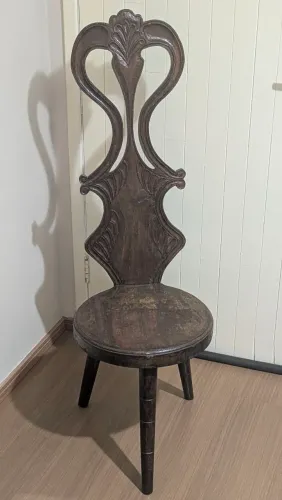 Cadeira Antiga Madeira Maciça - Design Exclusivo Tripé (Rústica/Vintage)