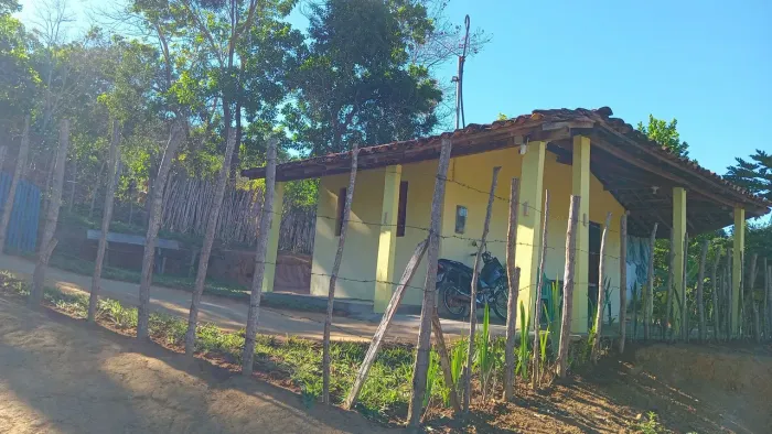 Vende-se pequeno sítio no Timbó, zona rural de Amargosa