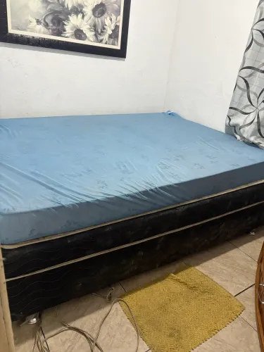 Cama box de casal com colchão