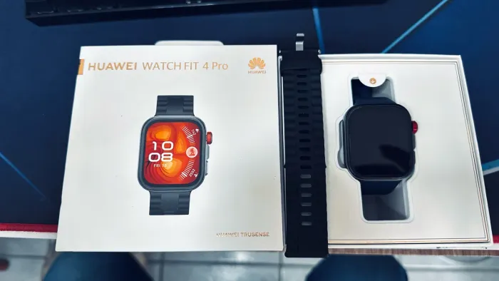Huawei watch Fit 4 Pro