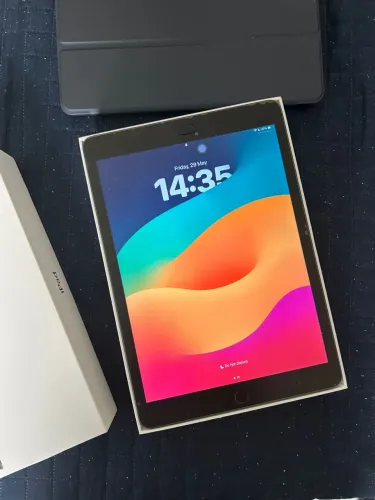 iPad 9 64gb SEMI NOVO 