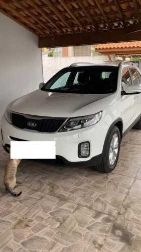 Kia Motors Sorento 3.5 V6 24V 278cv 4X4 Aut. 2015