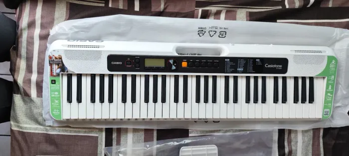 Teclado Casio casiotone ct s200