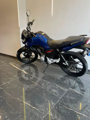 Moto mais nova da cidade