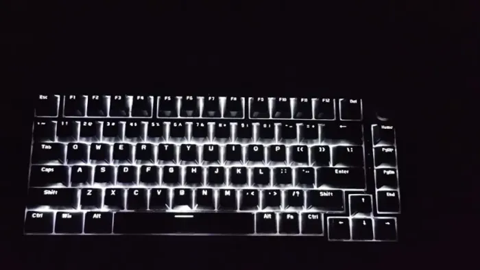 teclado 1 mes de uso