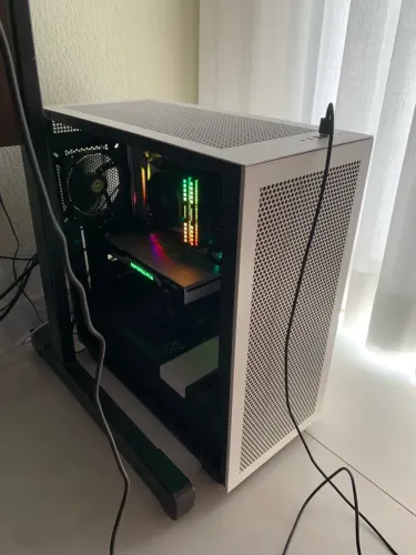 Gabinete H7 flow NZXT