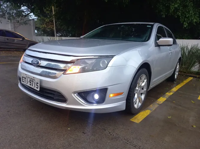 Ford Fusion SEL 3.0 V6 AWD 24V 243cv Aut. 2012