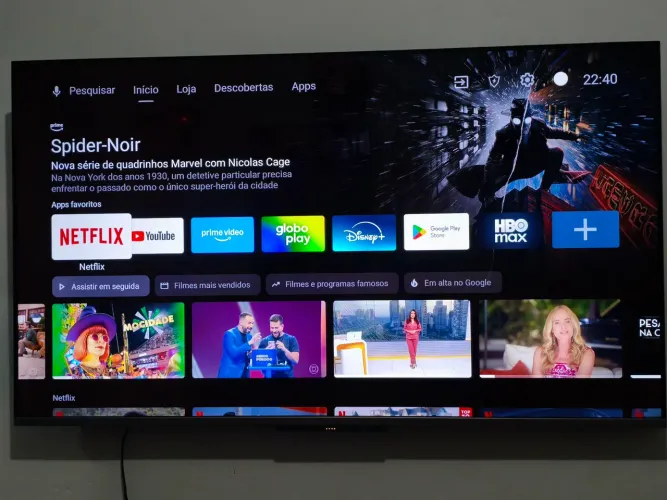 Vende-se Televisão 55 Da TCL. Muito bem conservado com controle.