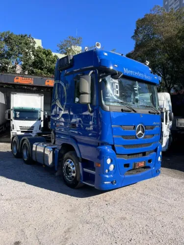 MB Actros 2651 2018 6x4 - Teto alto