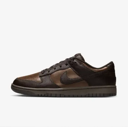 Nike Dunk Low Velvet Brown
