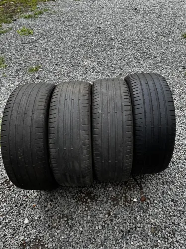Pneu 235/45r19 pirelli scorpion meia vida - R$ 180 Unidade