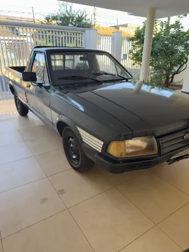 Ford Pampa L 1.8i / 1.8 (álcool) 1991