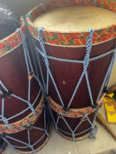 Tambor de madeira unidade