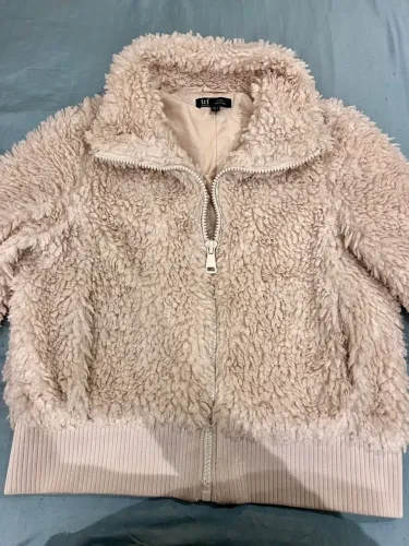 Casaco teddy pelúcia Zara 
