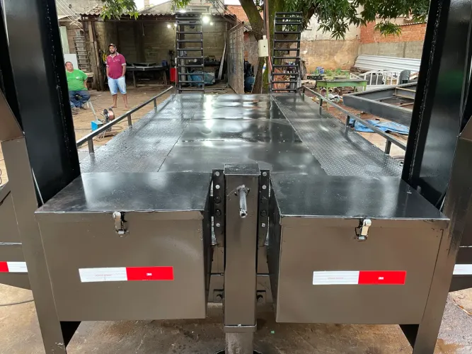 Carretinha reboque quinta roda para veículos/maquinas