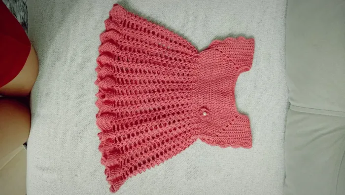 Vestido infantil em crochê