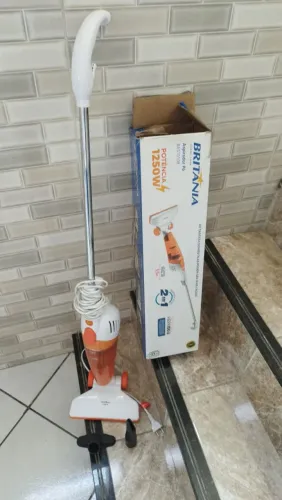 Aspirador Vertical Britânia 