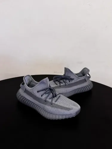 Tênis Adidas Yeezy Boost 350 v2 Steel Grey