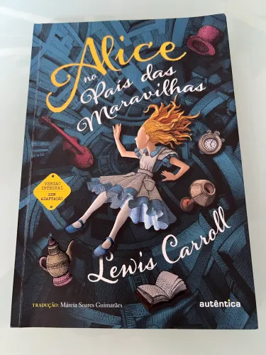 ALICE NO PAÍS DAS MARAVILHAS