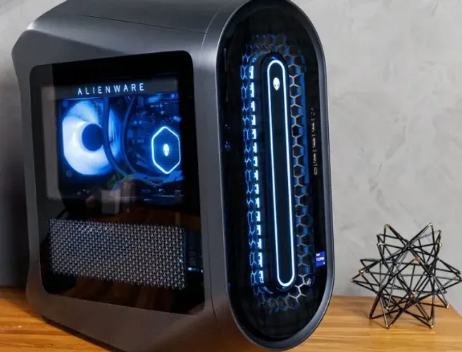 PC Gamer Alienware Aurora R15