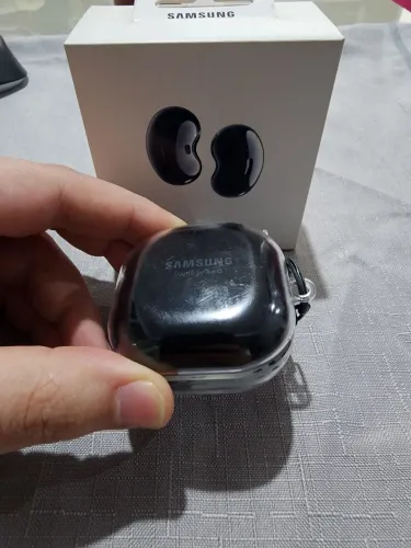 Fone Samsung Buds Live + Case protetor